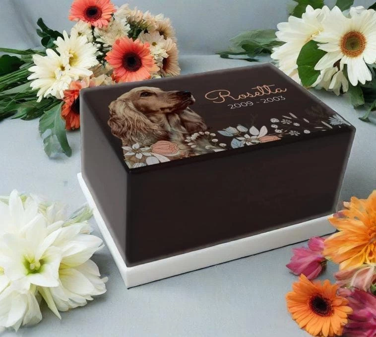 Design Black Walut Wooden Companion Urns