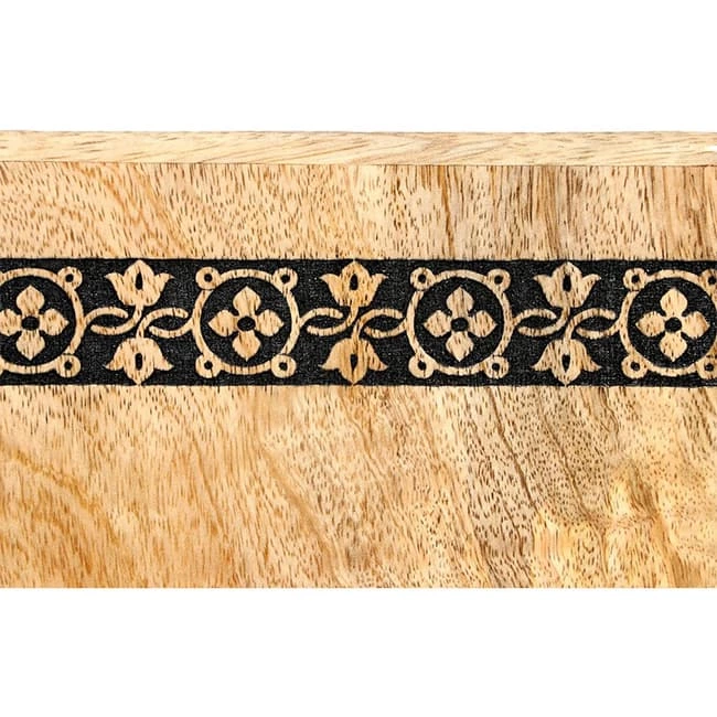 Wolf Howling Pattern Wooden Urn for Human Ashes