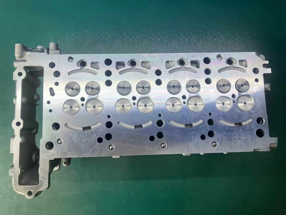 Mercedes OM651 Cylinder Head Assy
