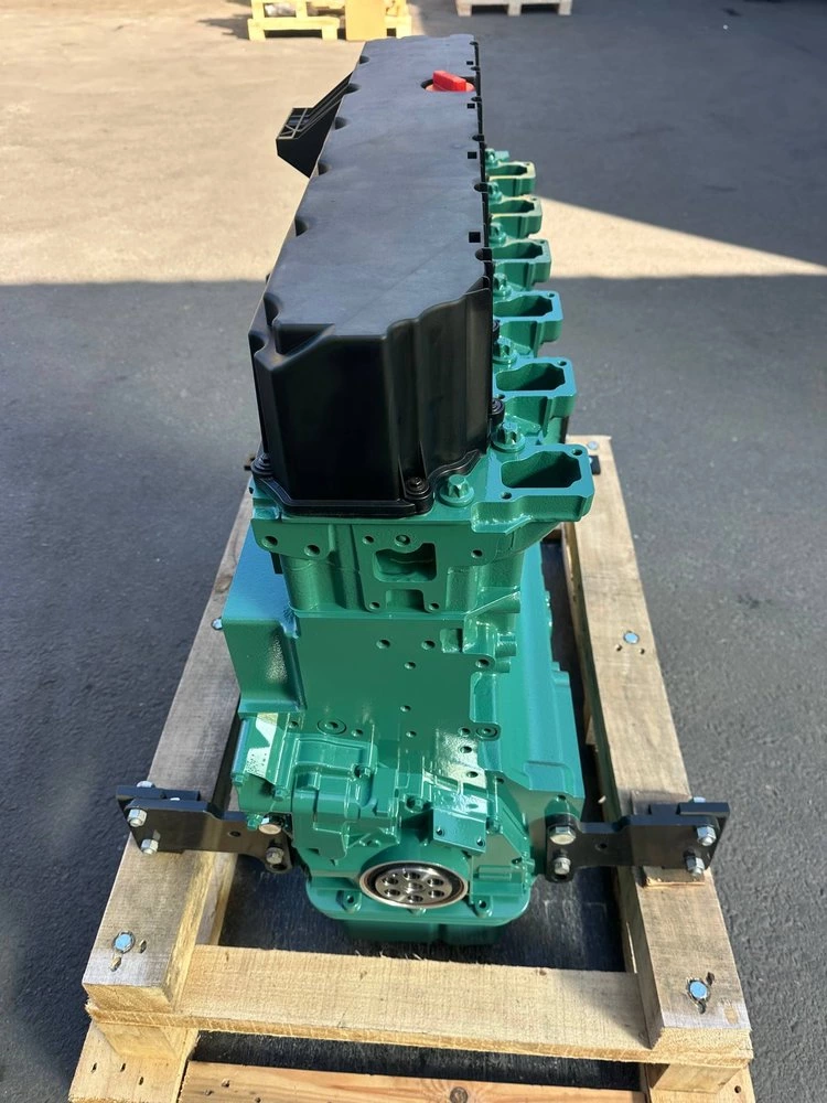 Volvo D8K Bare Engine