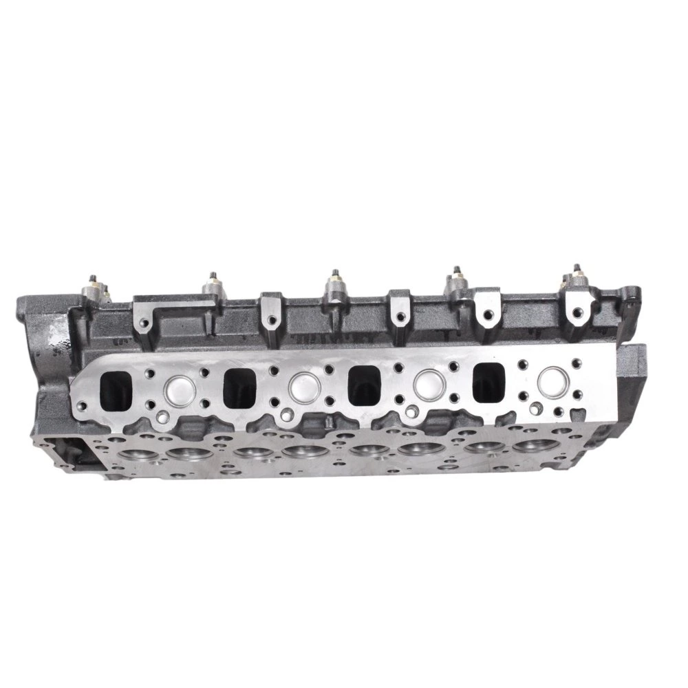 Isuzu 4HF1 Cylinder Head