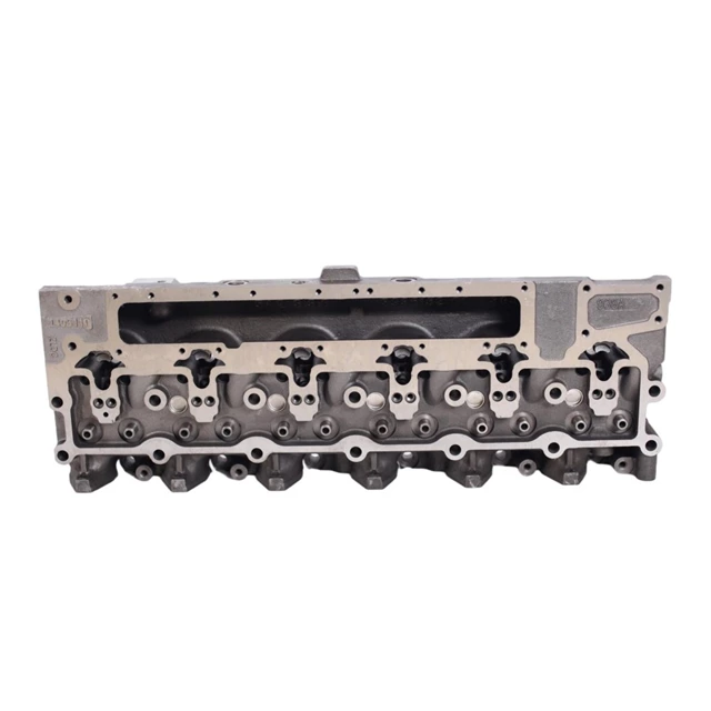 Komatsu S6D114 Cylinder Head
