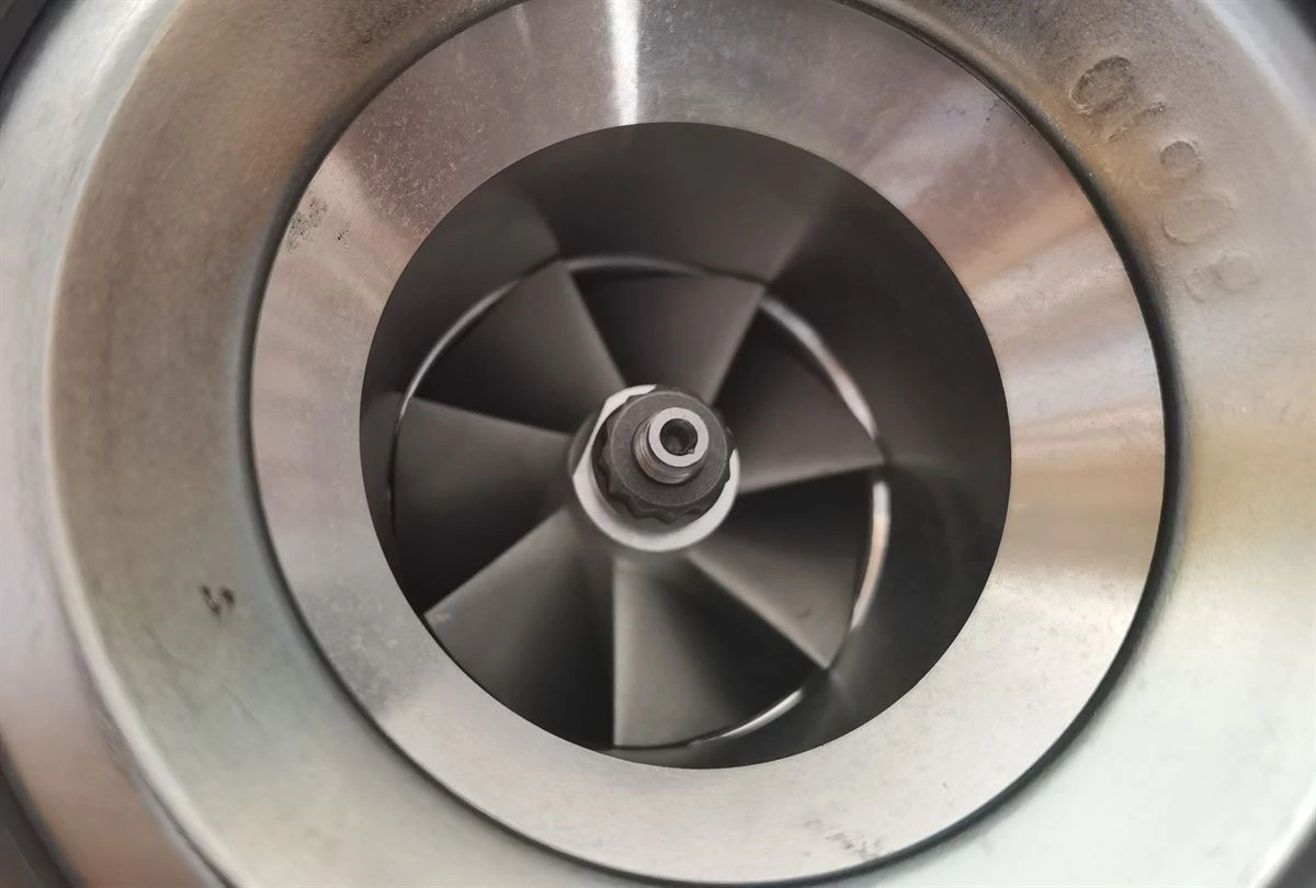 DCEC 6B Series Turbocharger