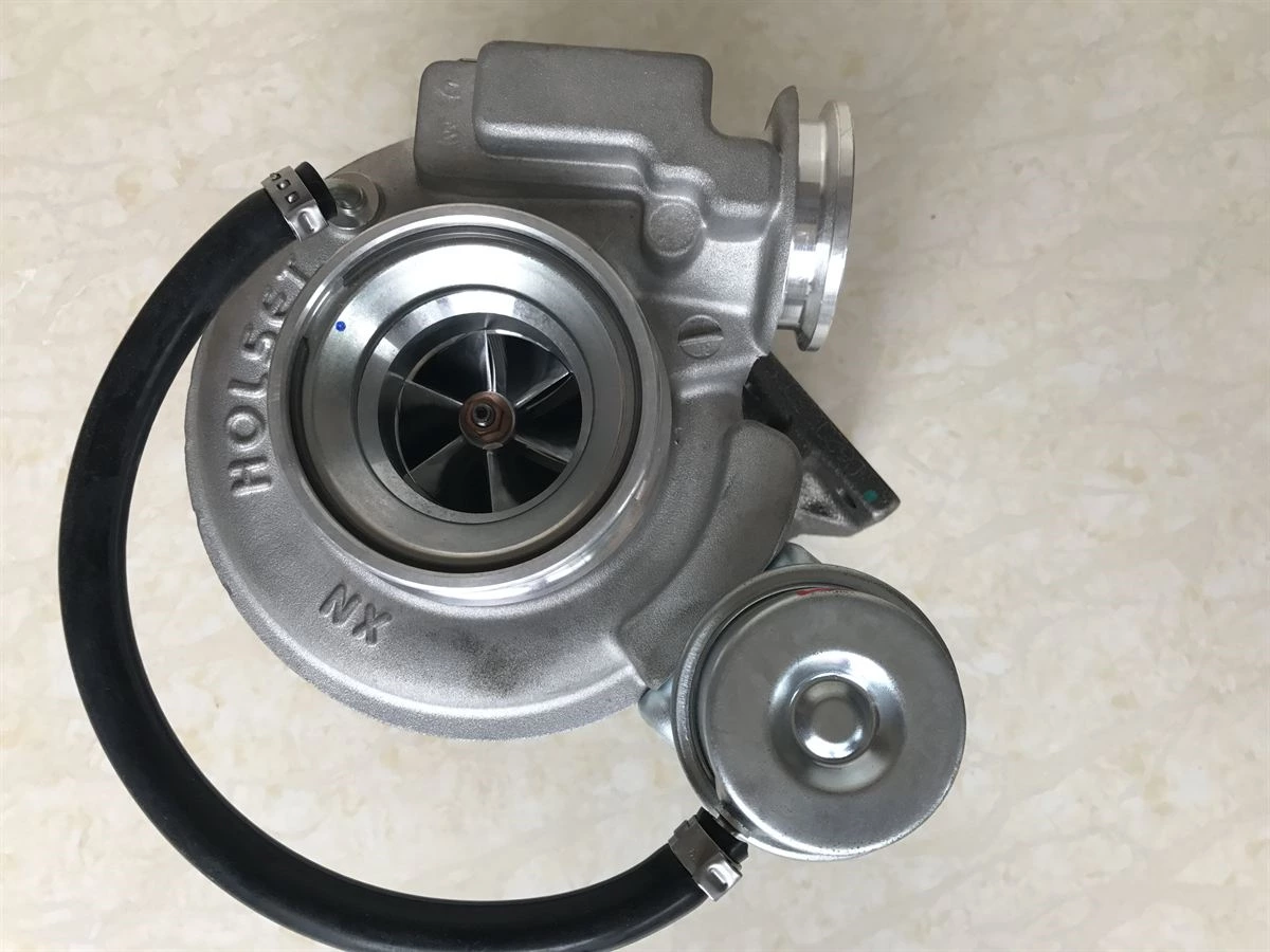DCEC ISDe4 4 Cylinder HE221W Turbocharger