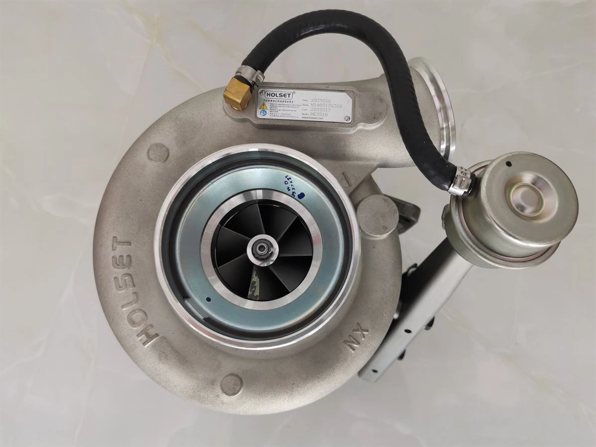 DCEC ISDe6 Turbocharger
