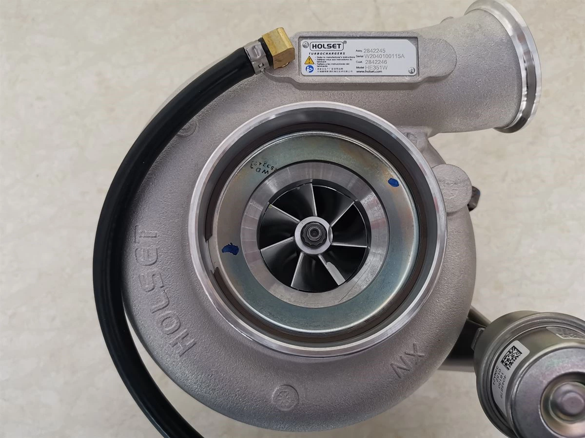 DCEC ISDe6 Turbocharger