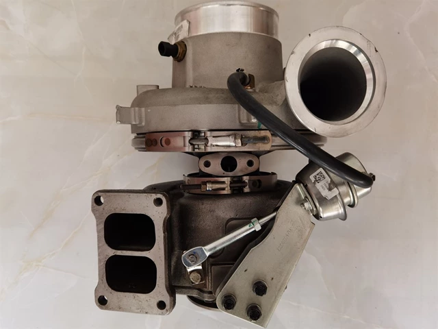 DCEC ISDe6 Turbocharger
