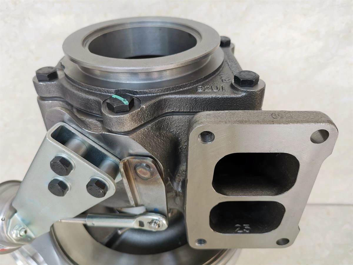 DCEC ISDe6 Turbocharger
