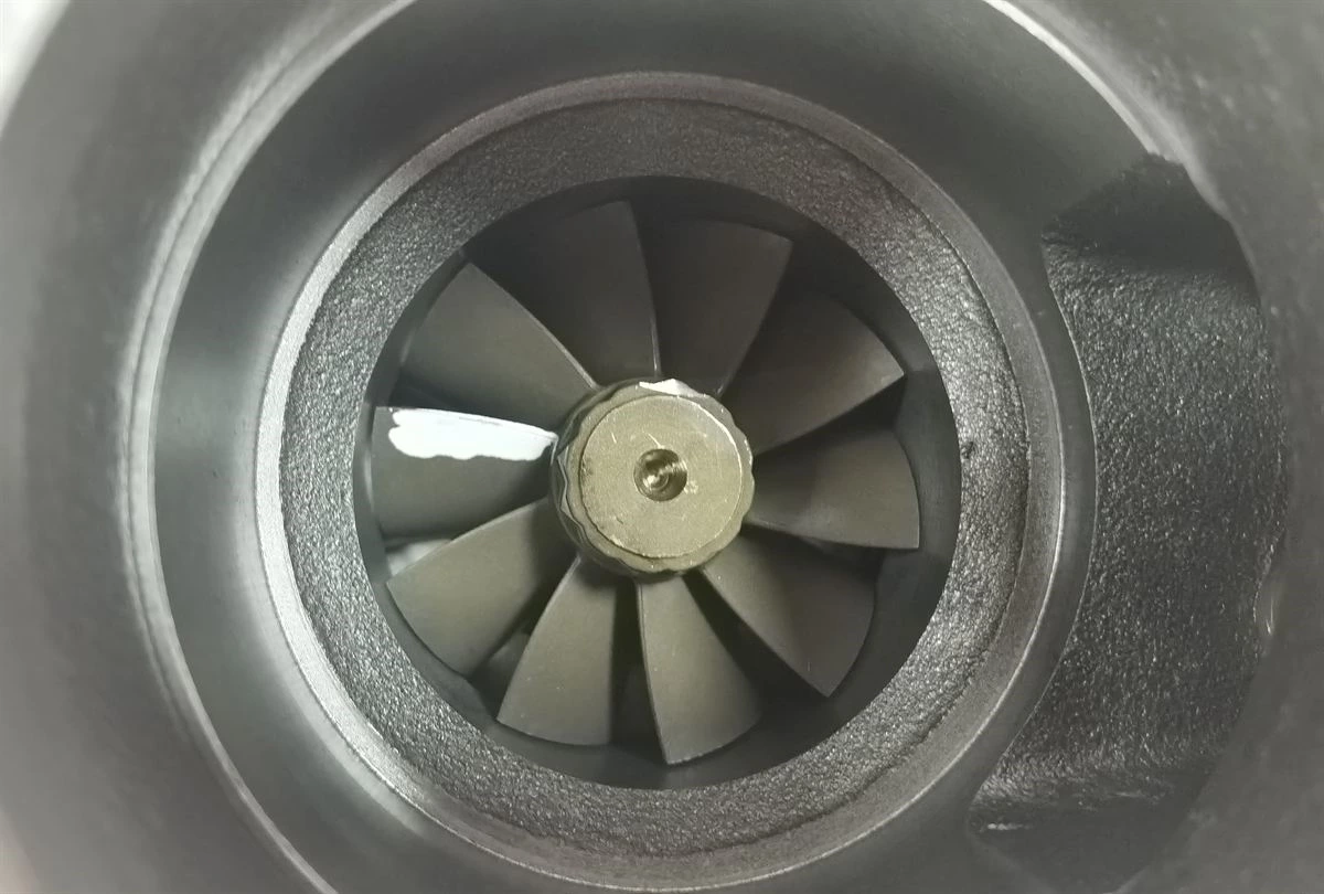 Cummins HX40W Turbocharger