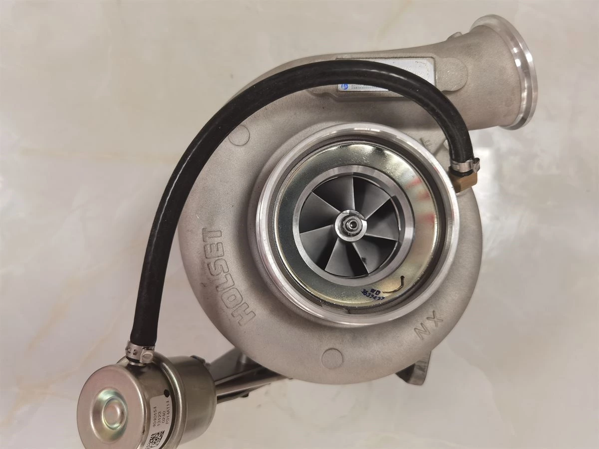 Cummins HX40W Turbocharger
