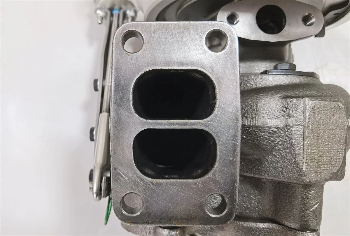 Cummins HX40W Turbocharger