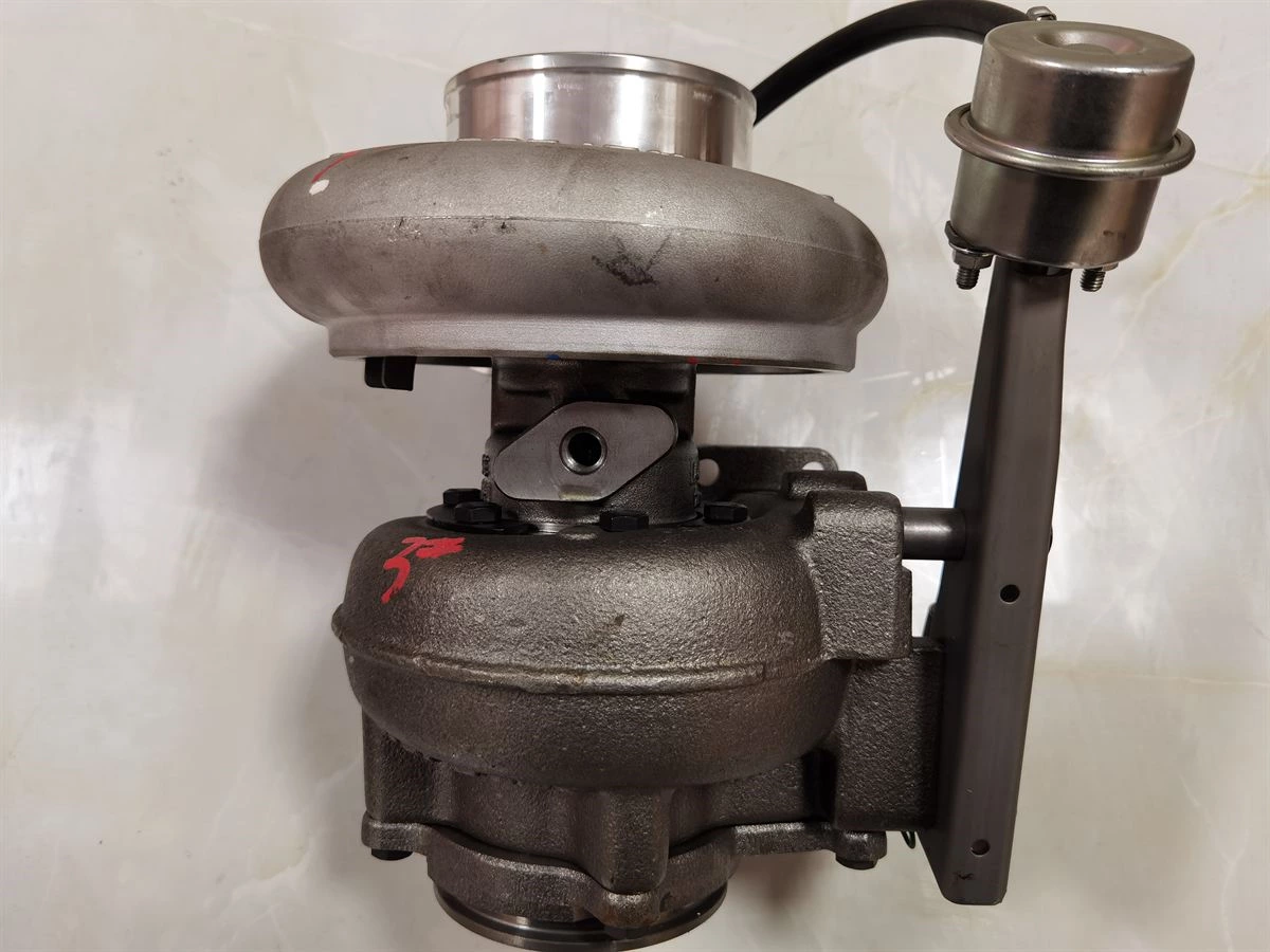 Cummins HX40W Turbocharger