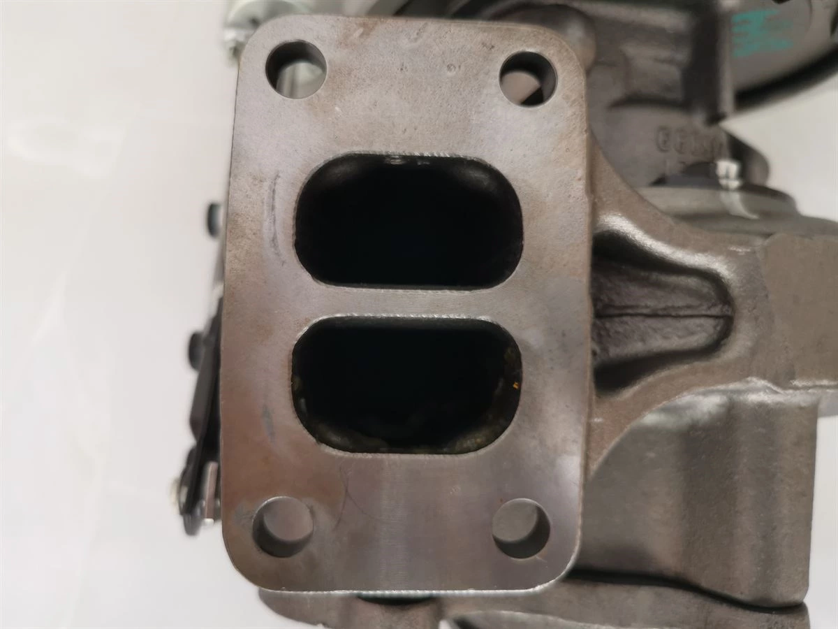 Cummins HX40W Turbocharger
