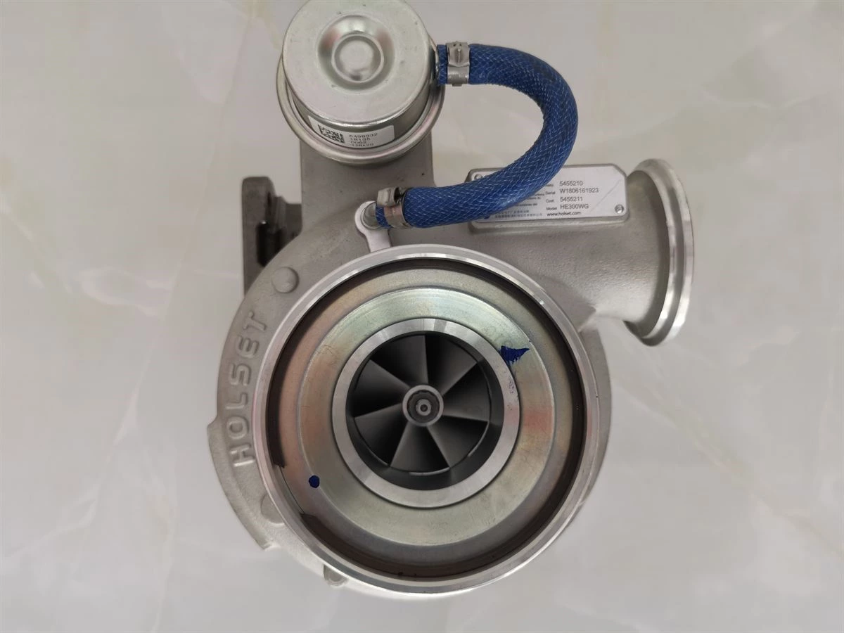 Cummins HE300WG Turbocharger
