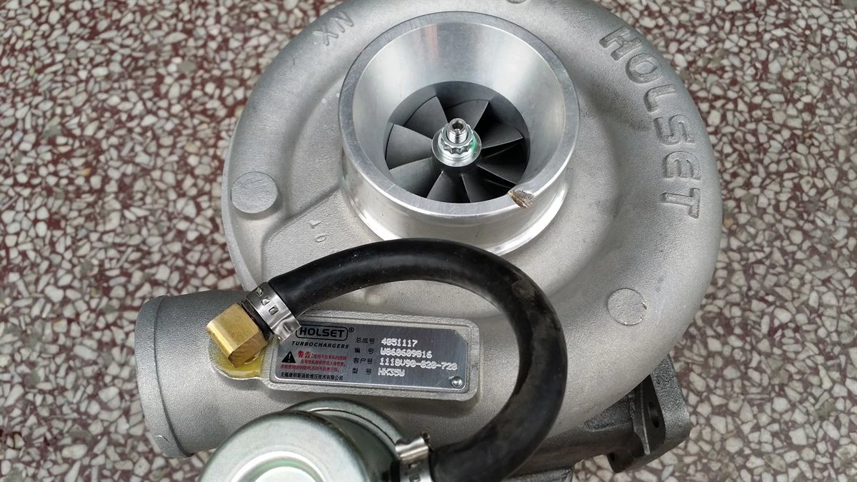 Cummins HX35W Turbocharger