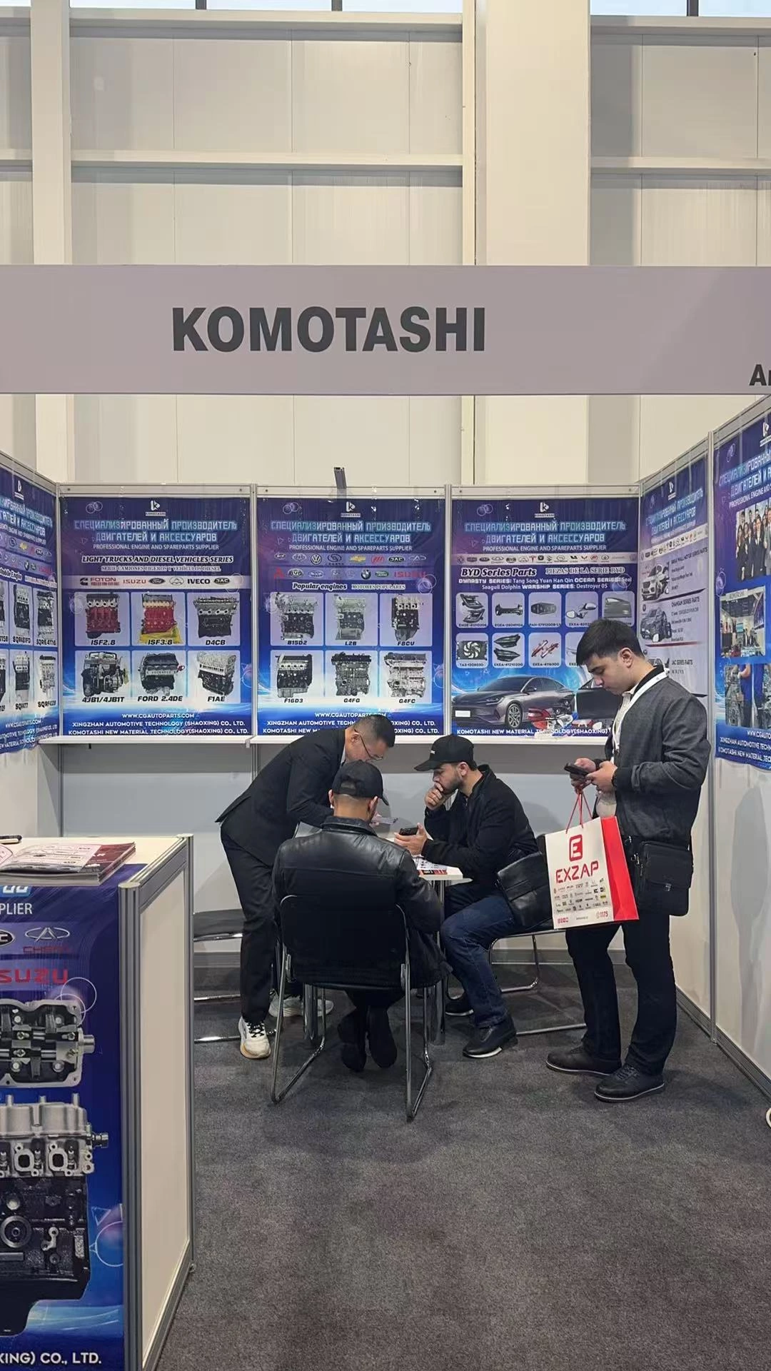 Tashkent Autoshow 04